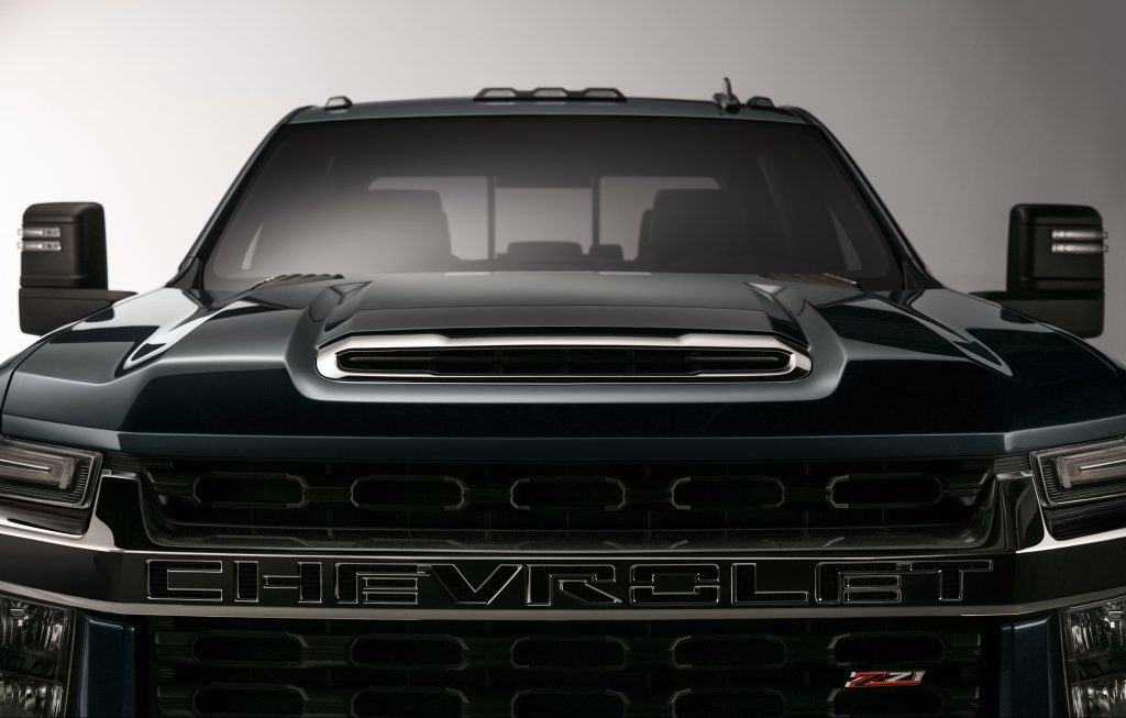 Chevrolet Silverado teaser