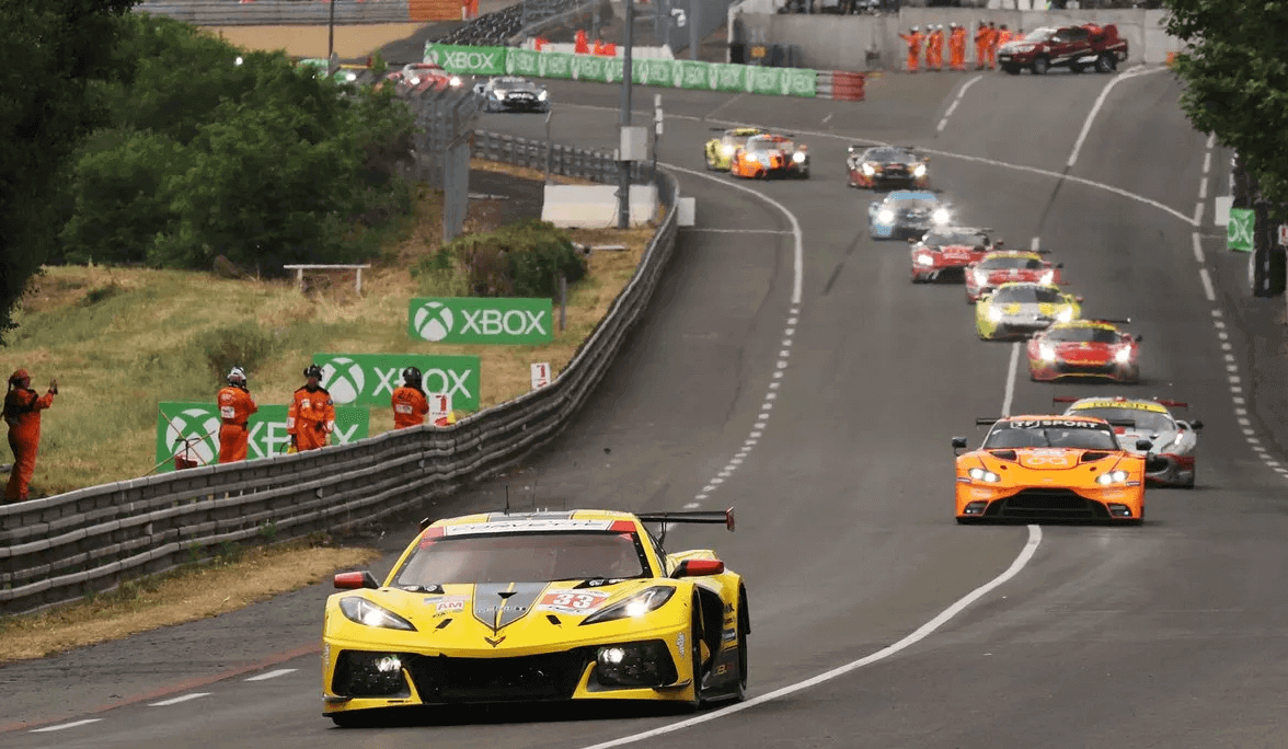 CORVETTE RACING TRIONFA ALLA 100° EDIZIONE DELLA 24H DI LE MANS CORVETTE RACING TRIONFA ALLA 100° EDIZIONE DELLA 24H DI LE MANS