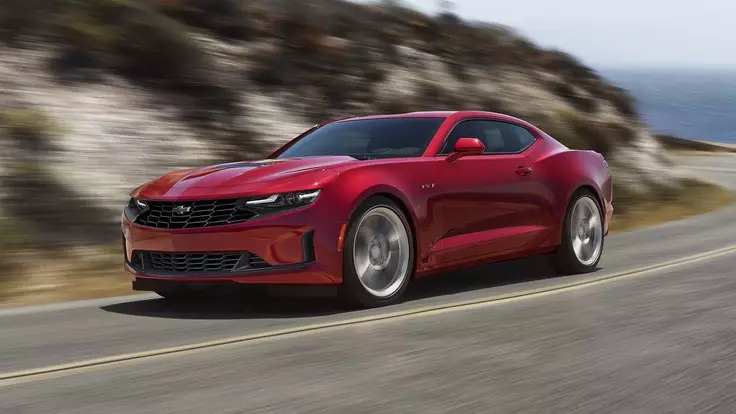 Chevrolet Camaro 2020, il restyling della muscle car