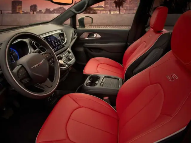Svelata la nuova Chrysler Pacifica Red S Edition