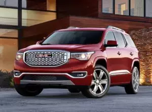 GMC: su Acadia di serie l’allarme per non dimenticare i bimbi in auto