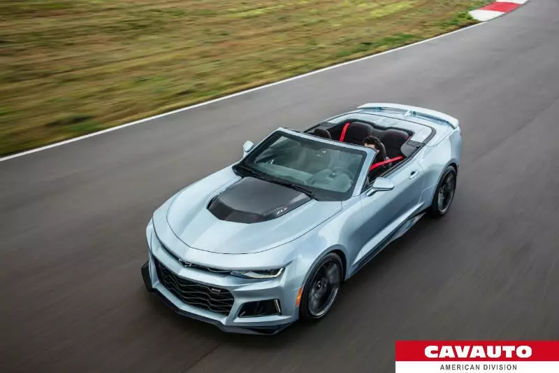 La Chevrolet Camaro ZL1 Convertible debutta al New York Auto Show