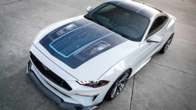 Ford Mustang 100% elettrica entrerà in produzione a fine 2028