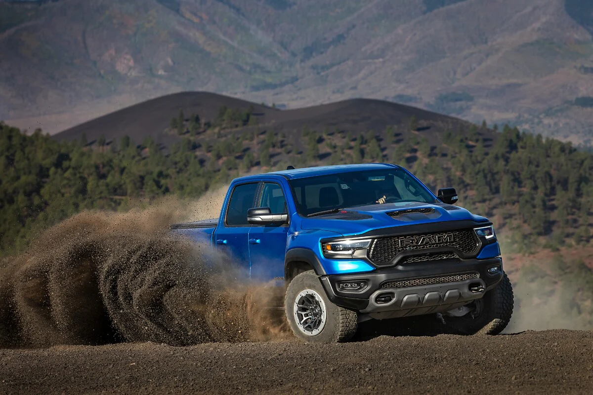 RAM saluta un’icona storica con l’esclusiva edizione 2024 del RAM 1500 TRX 6.2L Supercharged V8 – Final Edition